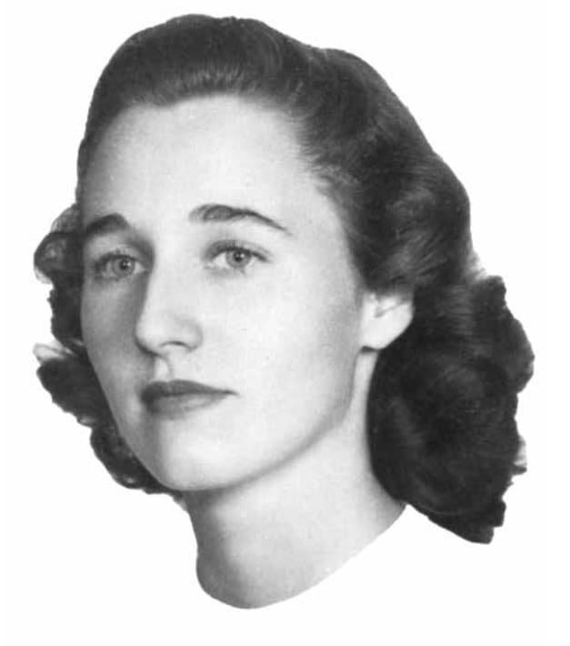 Joan Risch portrait